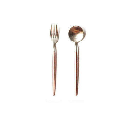 Elevate Your Dining Experience with Our Stainless Steel Cutlery Set