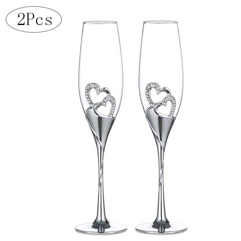 Heart-shaped champagne glass set